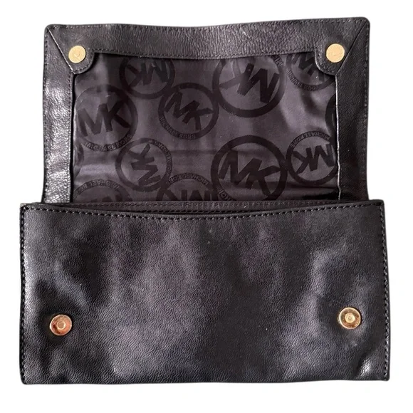 Michael Kors Black Clutch with Gold Chain - Picture 2 of 6